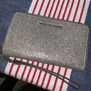 Michael Kors Glitter Wallet